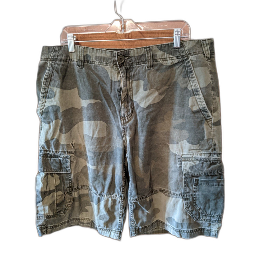 Camo Cargo Shorts Baggy Loose Relaxed Thrashed Distressed Trashed Mens 36 Grunge